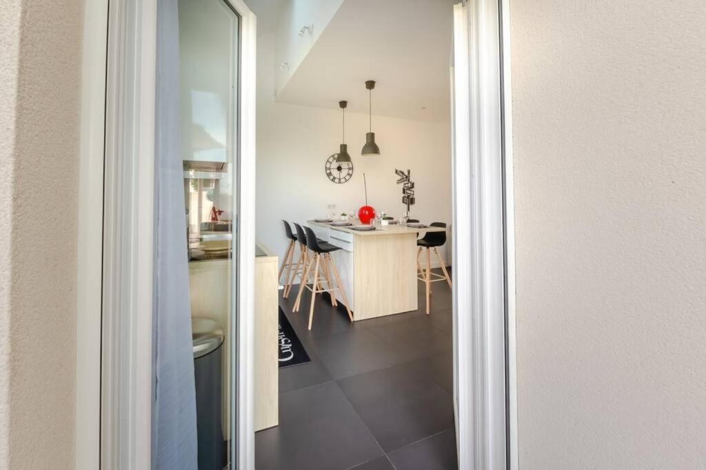 New York House Appartement Villejust Buitenkant foto