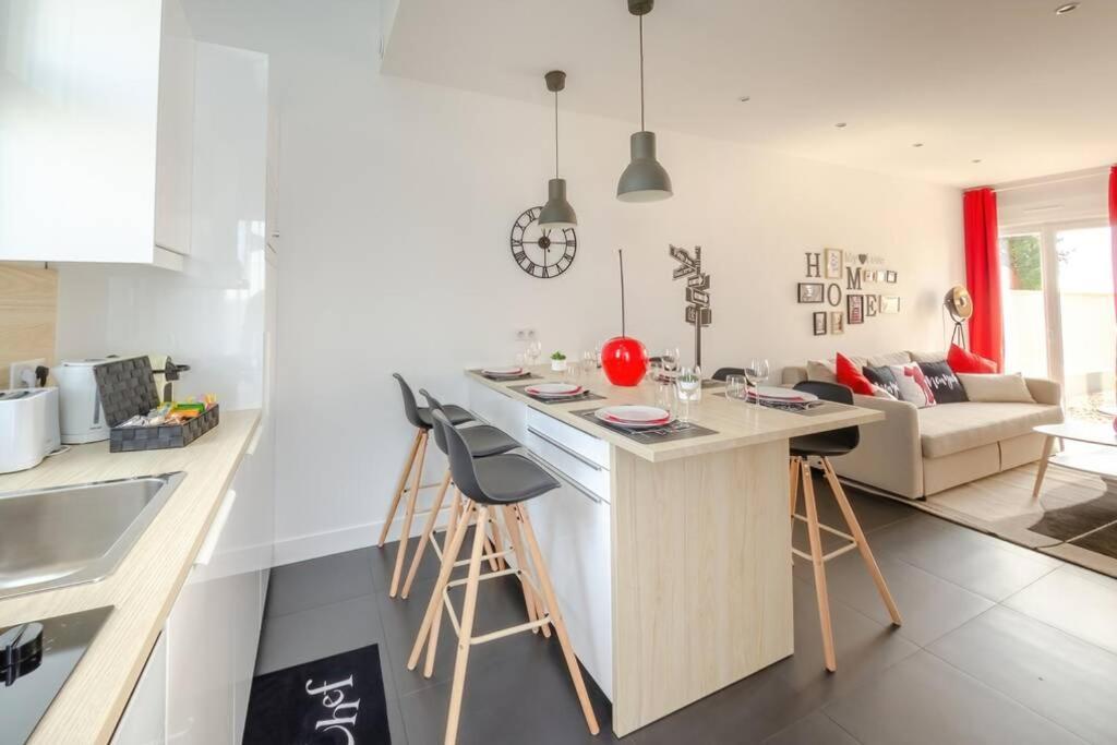 New York House Appartement Villejust Buitenkant foto