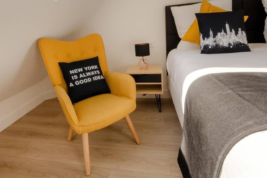 New York House Appartement Villejust Buitenkant foto